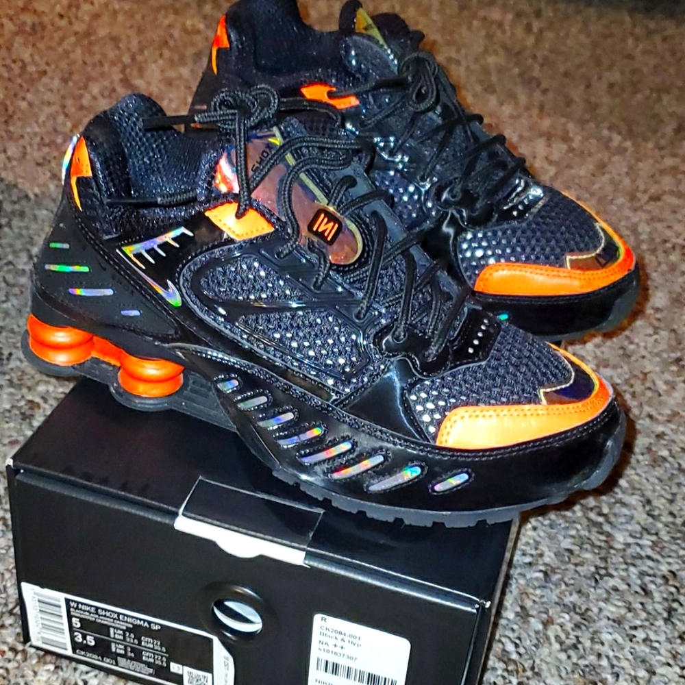 Nike Shox Enigma